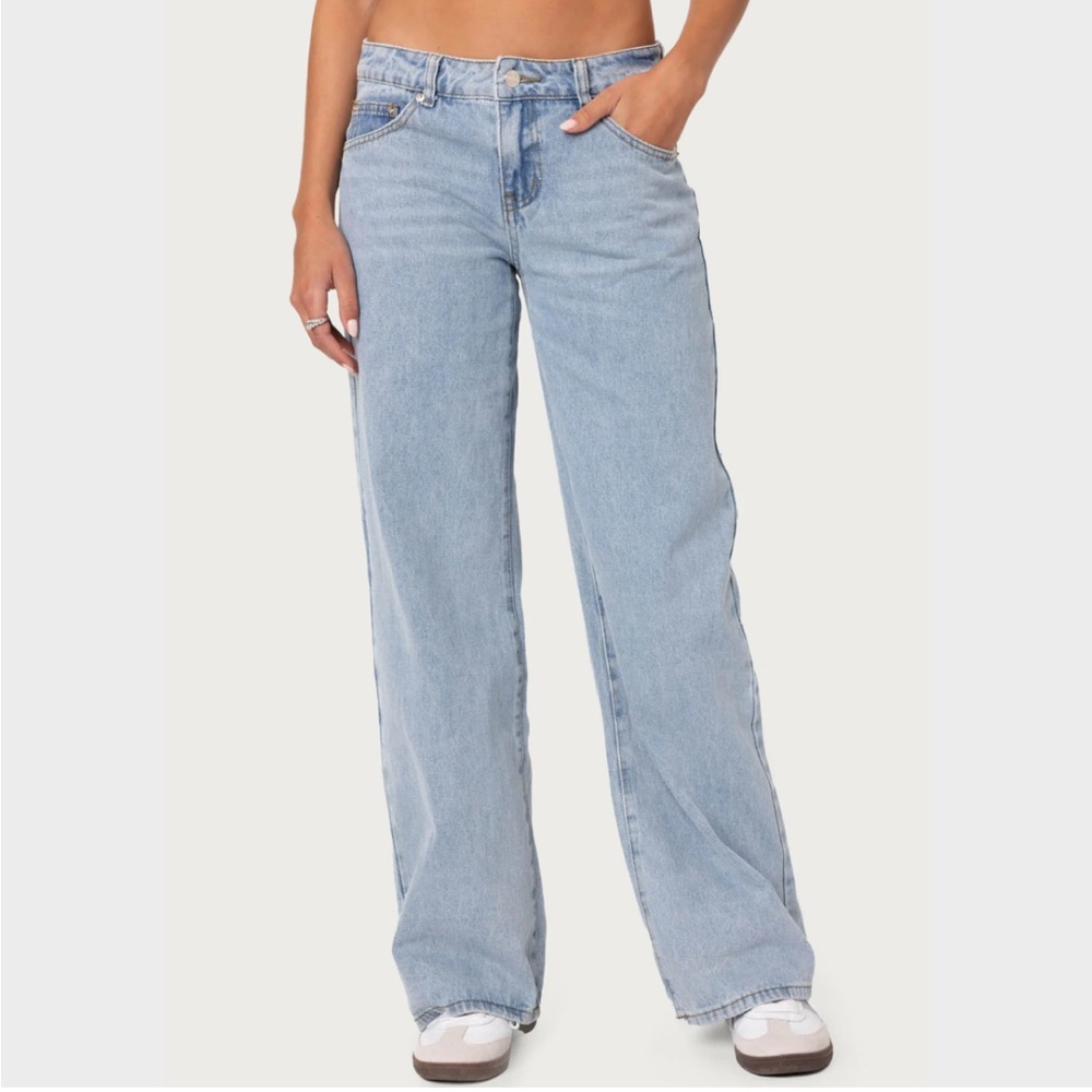 NWT Edikted Raelynn Washed Low Rise Baggy Jeans Light Blue Size XS